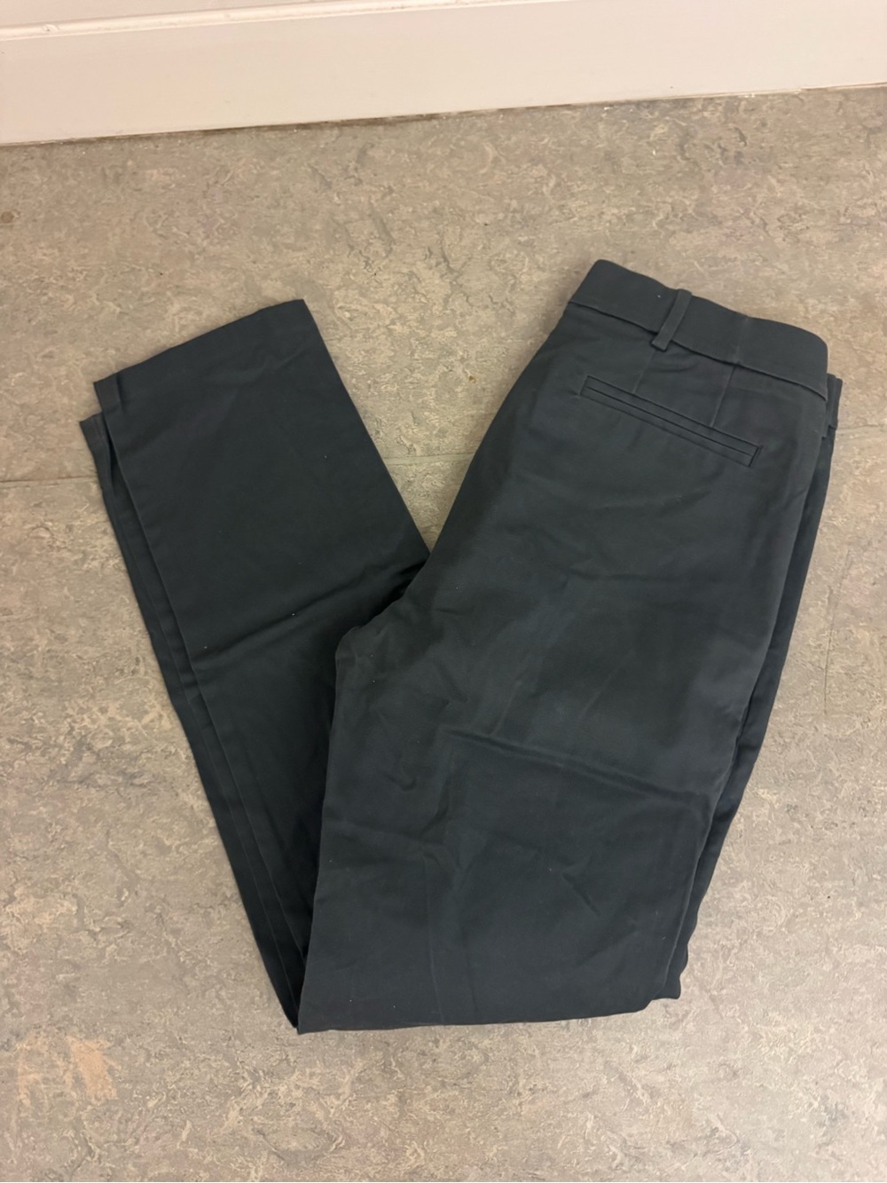 Hill City Everyday PantMen's Gray Chino Pants - Slim Straight Fit EUC